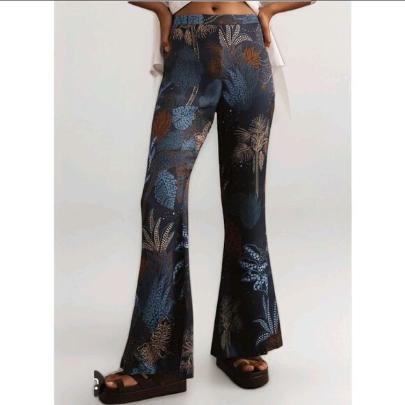 Farm Rio X Anthropologie Night Jungle Flare Pants Boho Flowy Silky SZ M - Picture 2 of 11